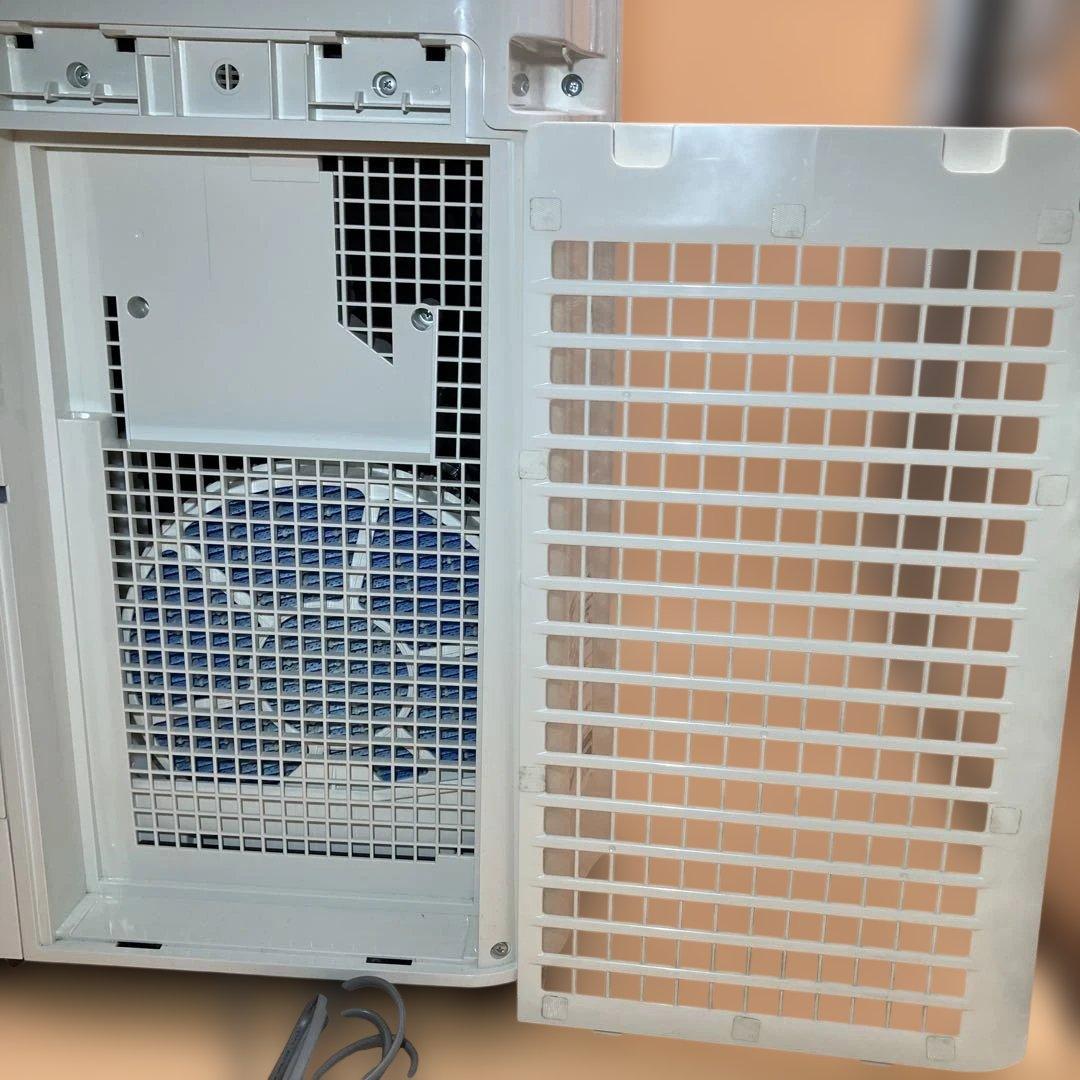 【状態良好品】【即購入OK】SHARP 空気清浄機 KC-J500Y-W