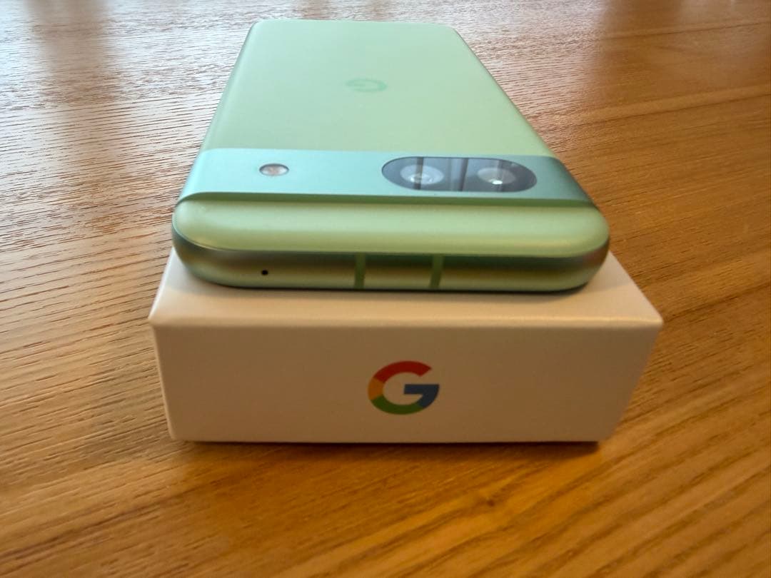 良品　Pixel8a 128GB ライムグリーン アロエ