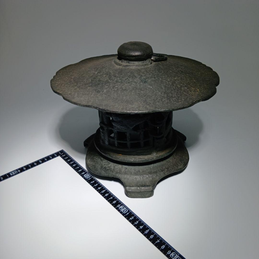 鉄製　吊り灯籠