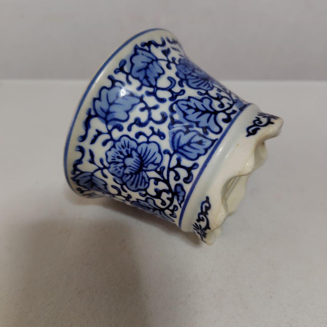 年代物の盆栽鉢です。入手困難品。