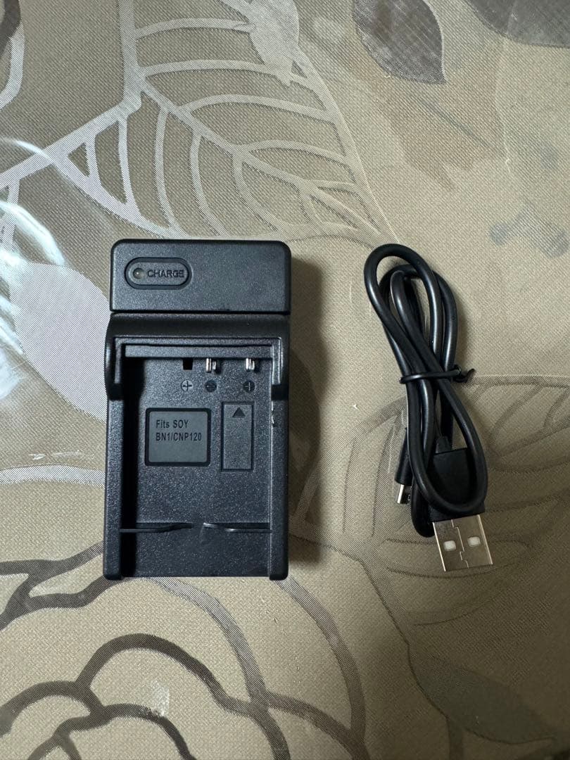 【ジャンク】SONY Cyber-shot DSC-W210 ピンク
