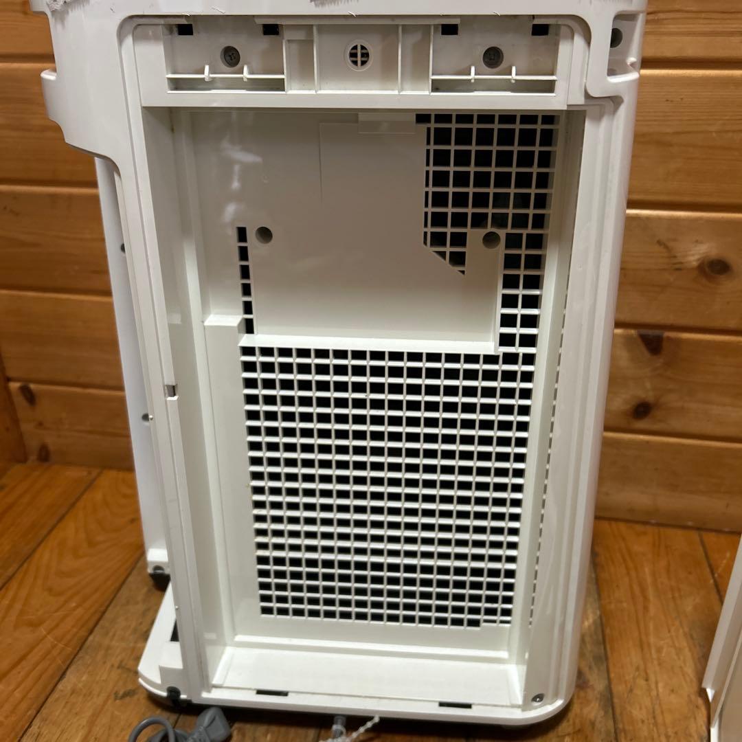 SHARP プラズマクラスター 加湿空気清浄機 KC-J50-W 2020年製