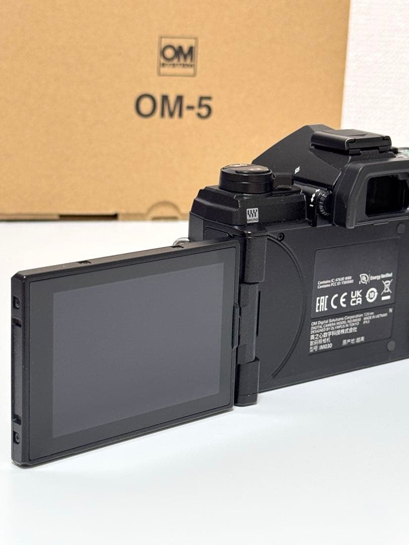 デジタルカメラ OM SYSTEM OM-5 Black