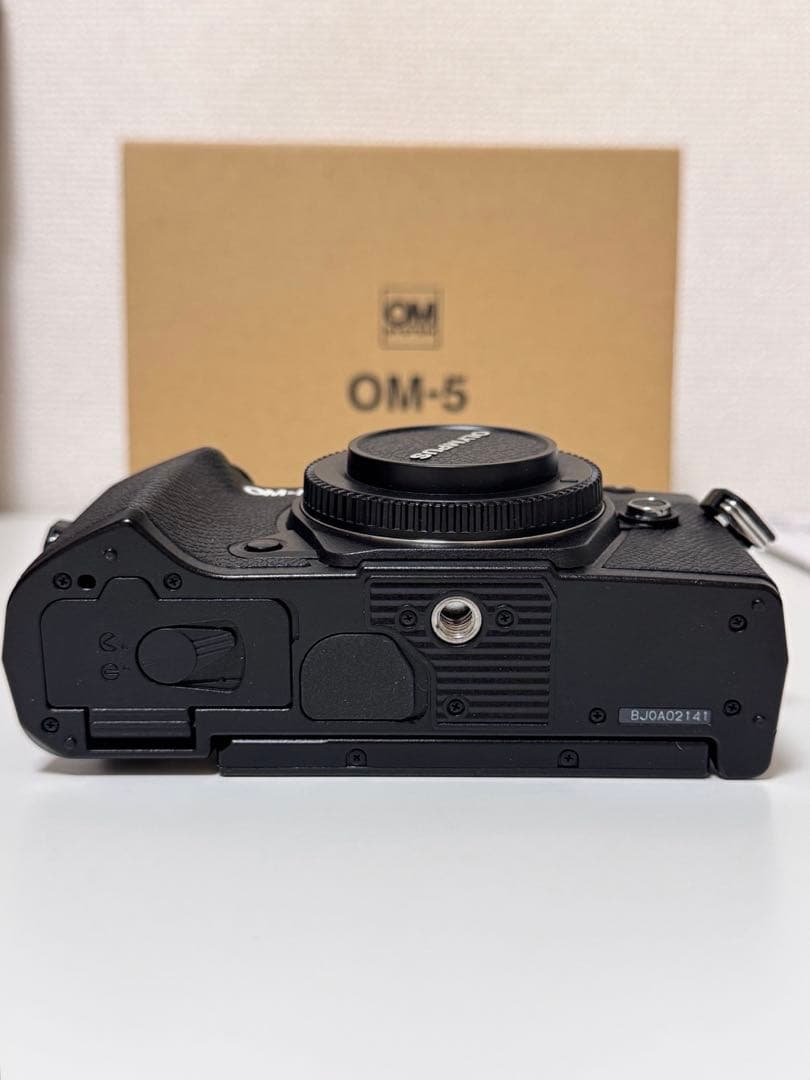 デジタルカメラ OM SYSTEM OM-5 Black