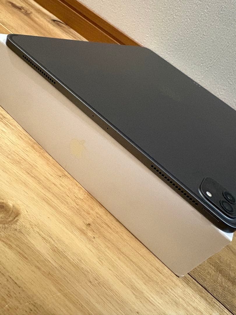 美品/iPad Pro 12.9インチ/4th/256GB/Wi-Fi