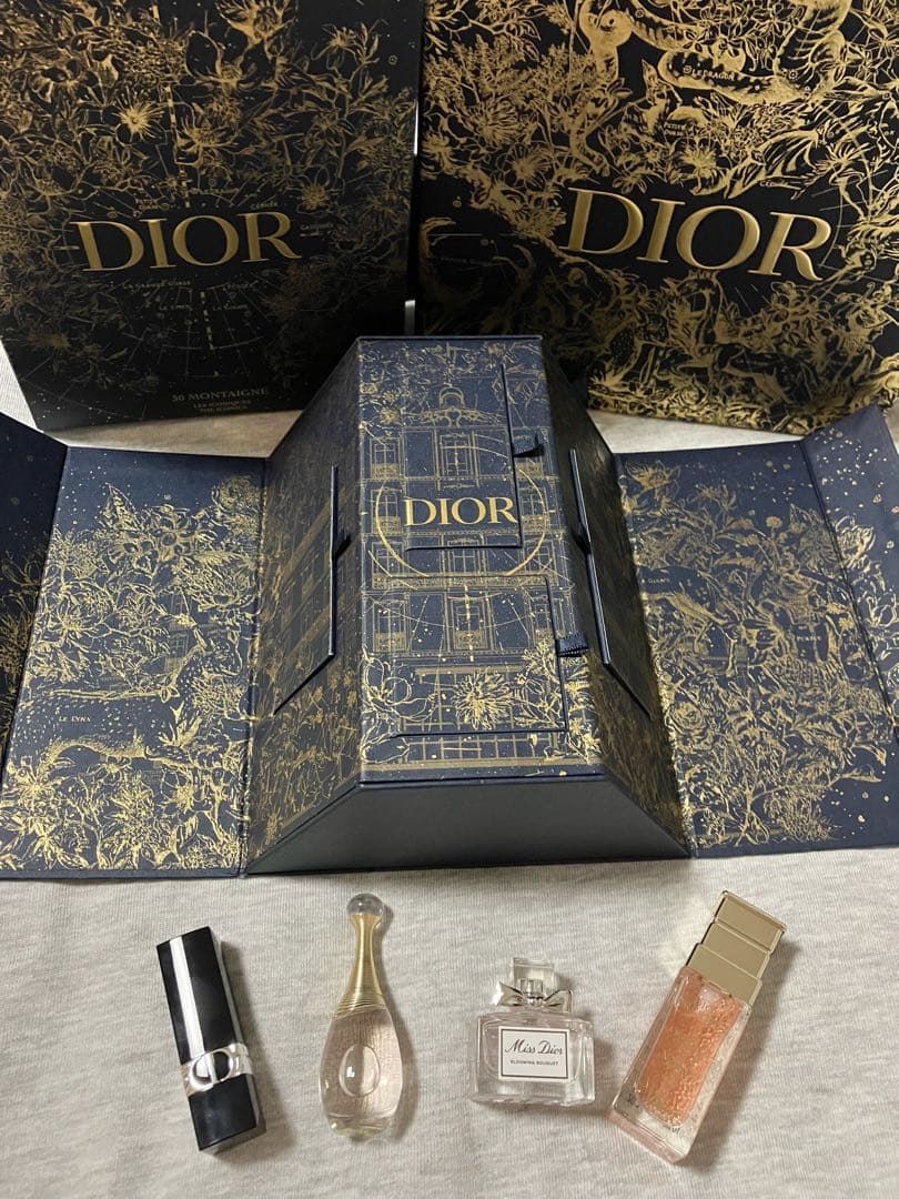 値下げ！Diorクリスマスコフレモンテーニュホリデー2022
