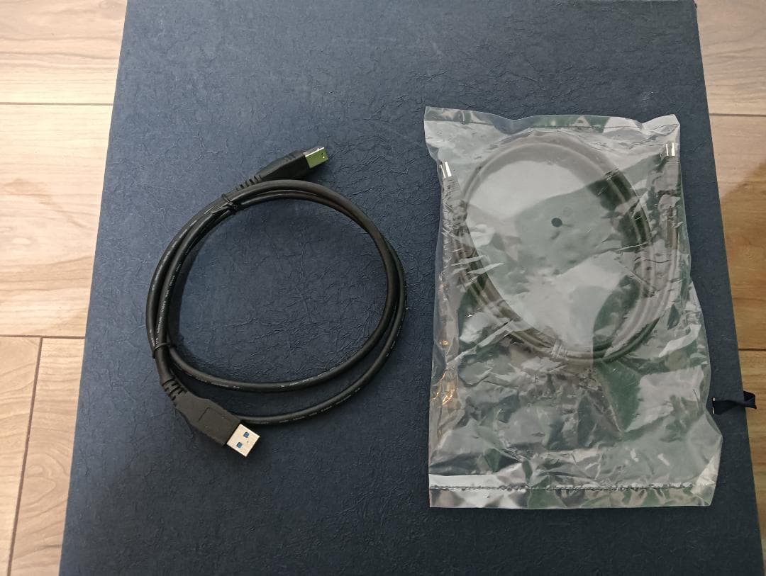 ★ロジテック　HDD ケース 3.5インチ ガチャベイ LHR-8BNHEU3★