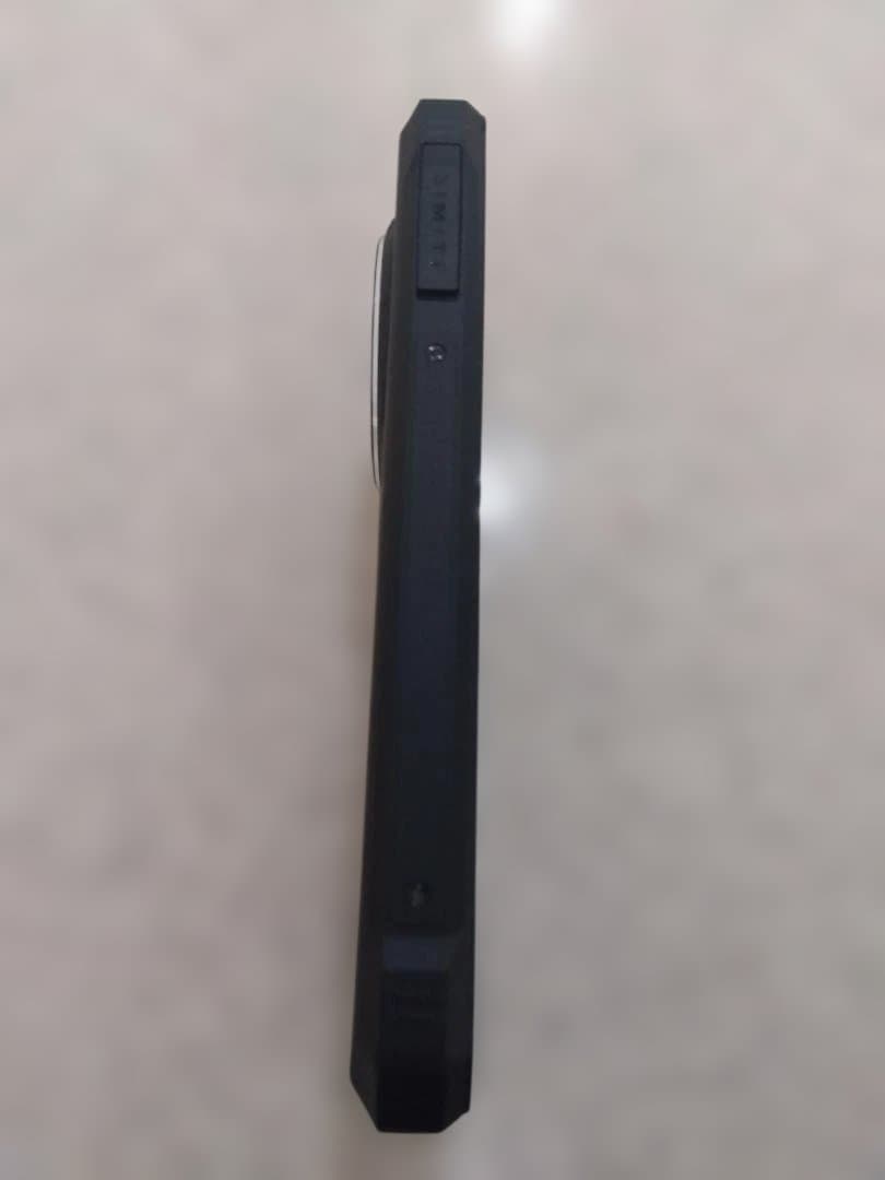 タフネススマホとデイトナスマホホルダーのセット