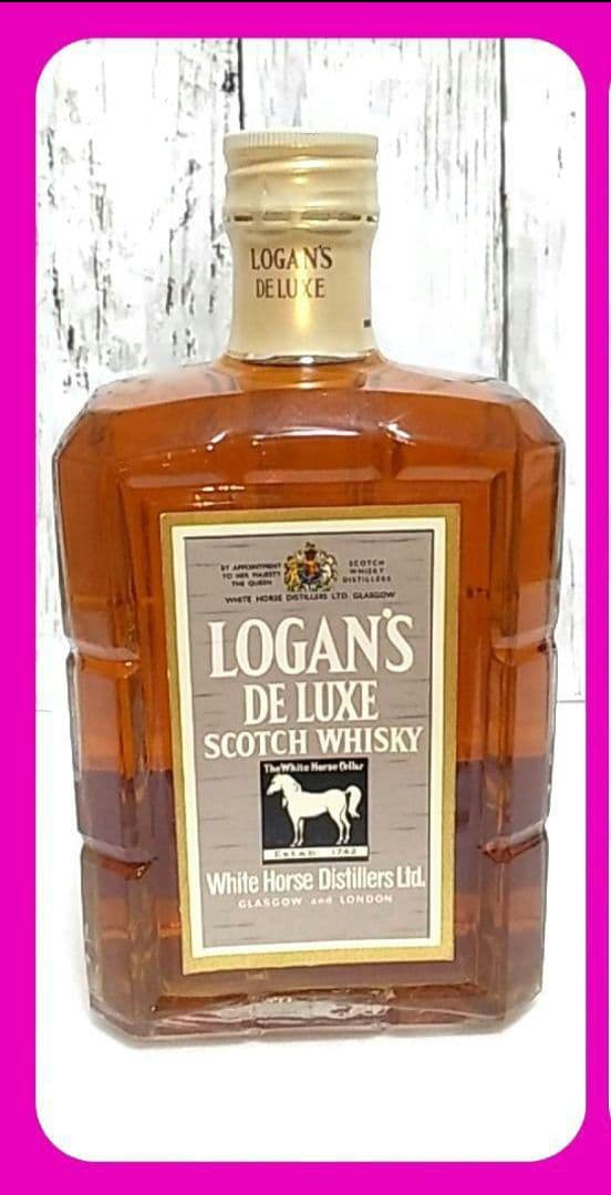 ローガンデラックス 旧ボトル LOGAN 古酒 ウイスキー 白ラベル レア 銀色
