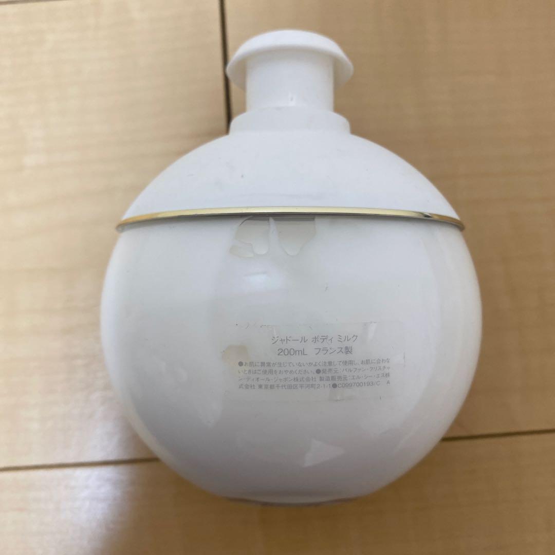 Dior j'adore ボディミルク 200ml 箱付き