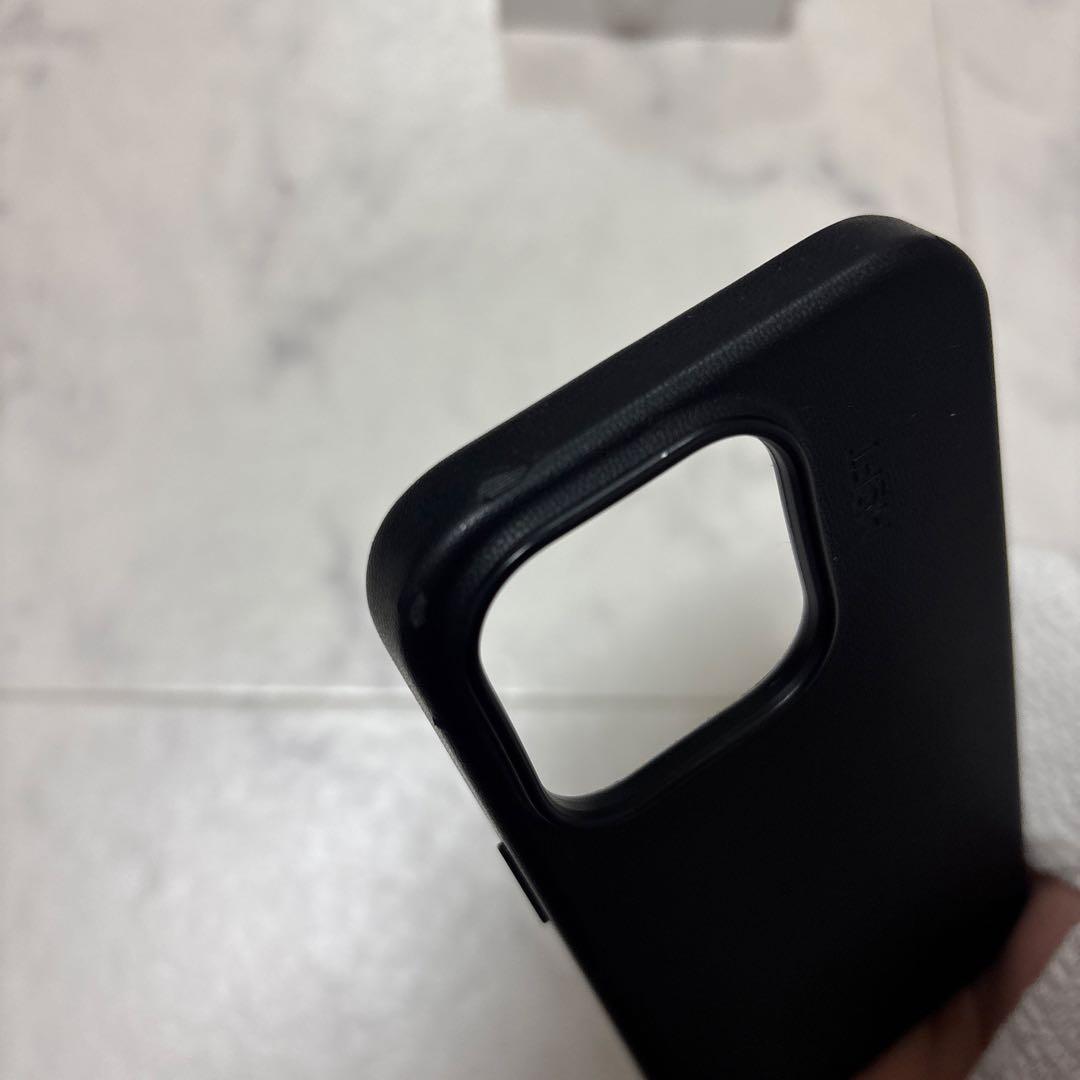 Apple iPhone 14 Pro シルバー 、ケース付き