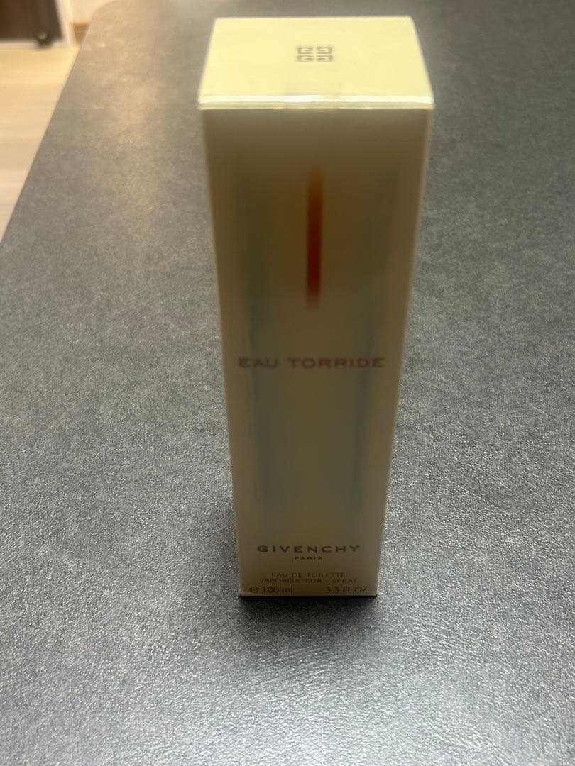 【新品未使用】未開封✨️レア✨️GIVENCHY EAU TORRIDE 100ml