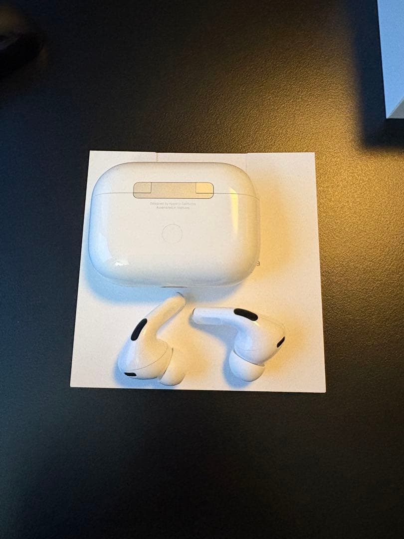 【ケース付き】AirPods Pro 第２世代 本体