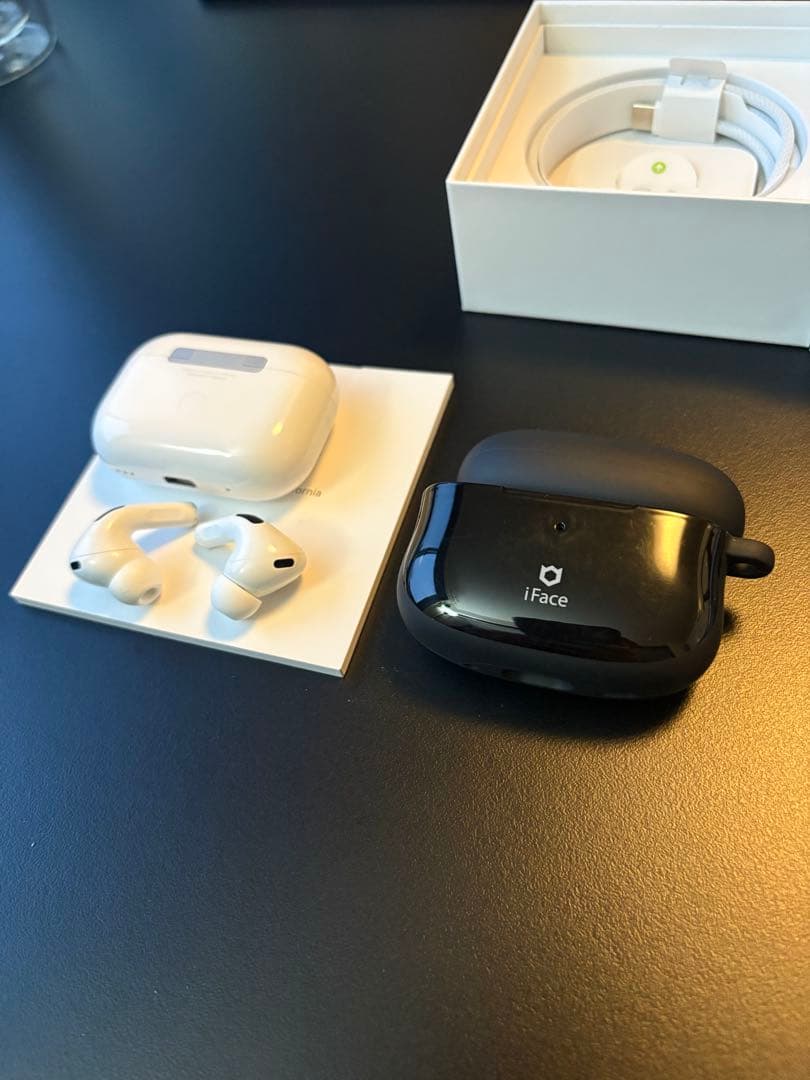 【ケース付き】AirPods Pro 第２世代 本体