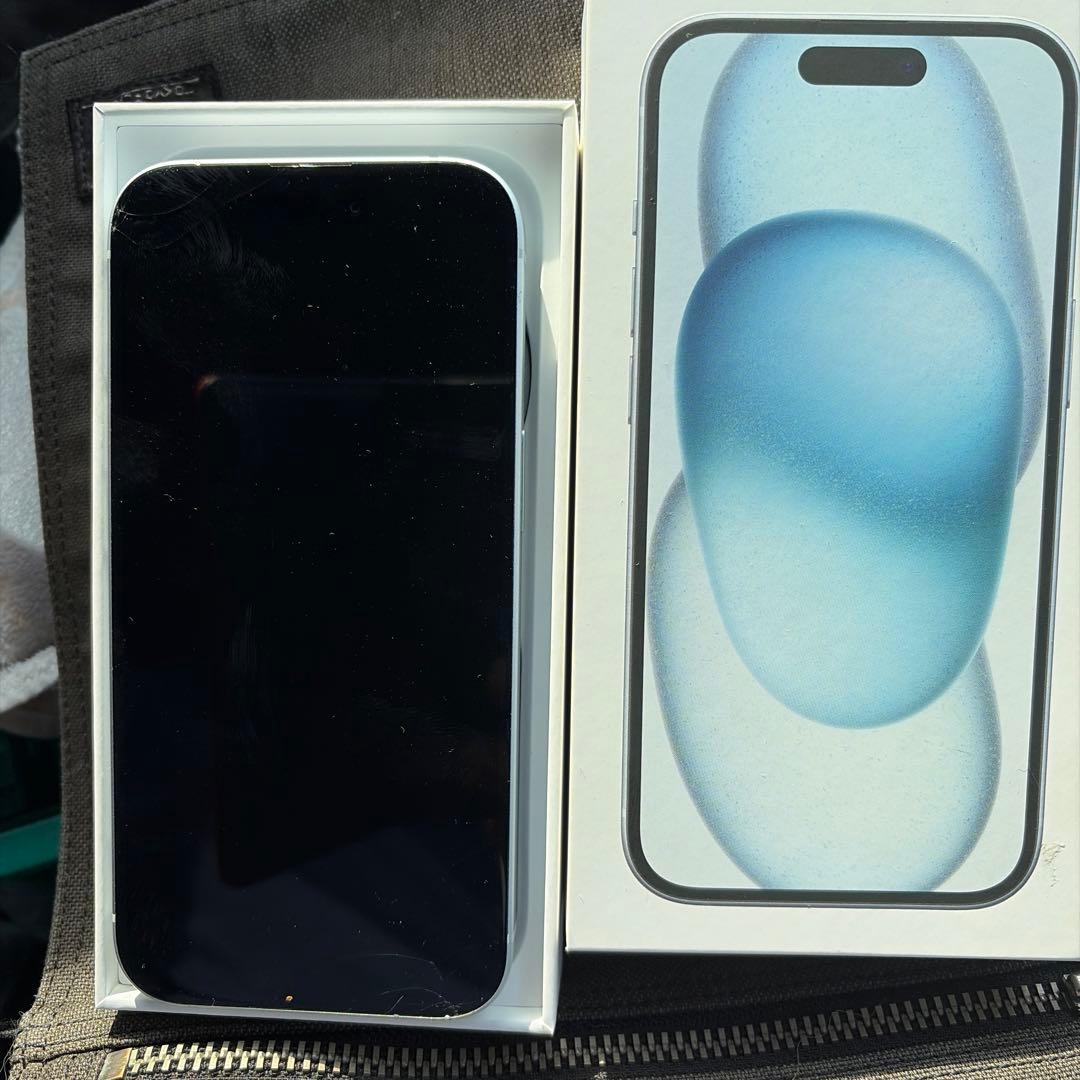 Apple iPhone 15ホワイト 画面ひびあり 本体 SIMフリー