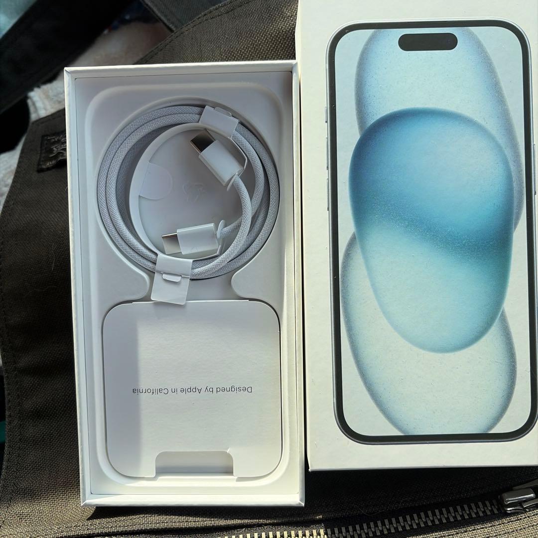 Apple iPhone 15ホワイト 画面ひびあり 本体 SIMフリー