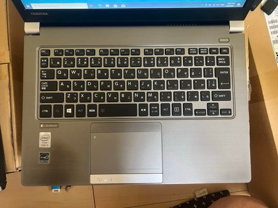 東芝 dynabook R634/M i5 8GB SSD 128GB 軽量