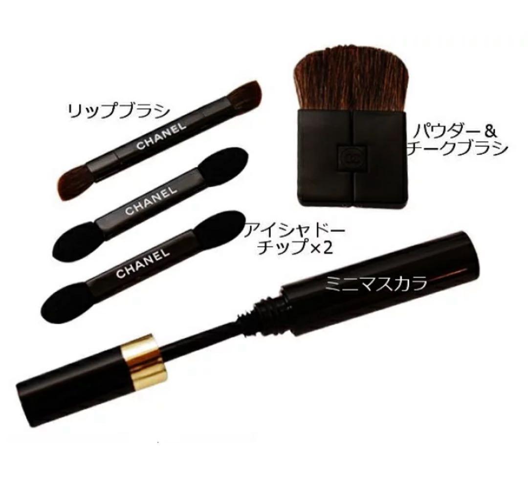 【新品未使用品】シャネル トラベルメイクアップパレット