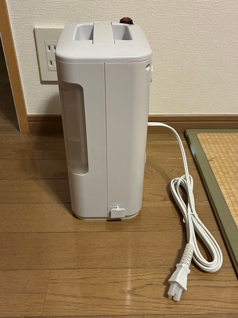 ゆ*ち様 【未使用】リンサークリーナー　アイリスオーヤマRNSK-300-W