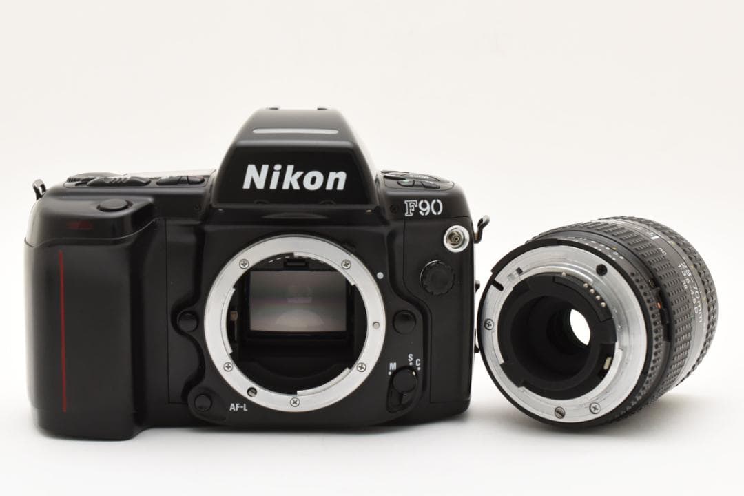 NIKON ニコンF90S + AF NIKKOR 28-70 3.5-4.5d