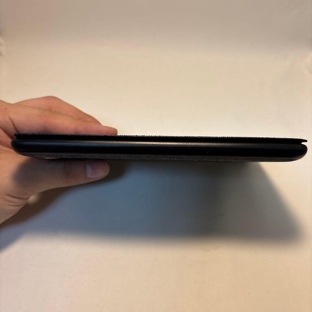 Amazon Kindle 端末　第10世代 ８GB広告なし ケース付き【美品】