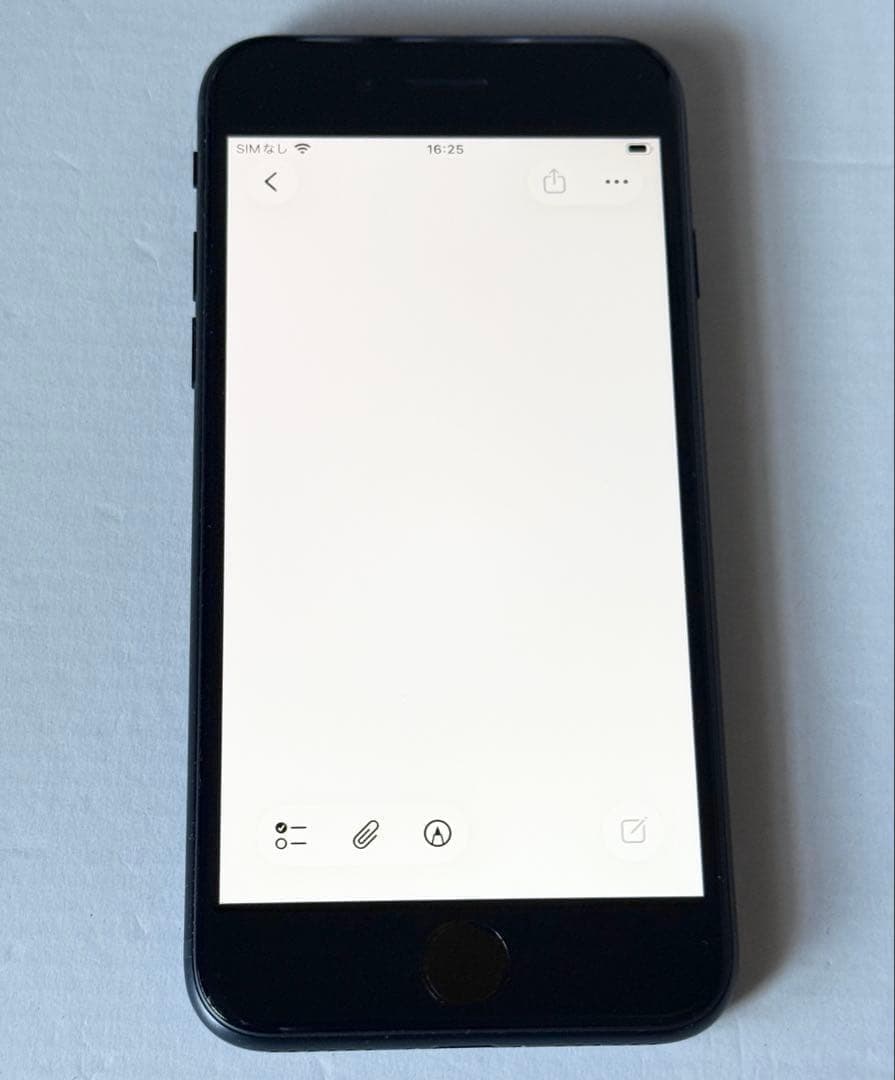 未使用に近い　バッテリー最大容量100%　iPhone SE 3 64GB