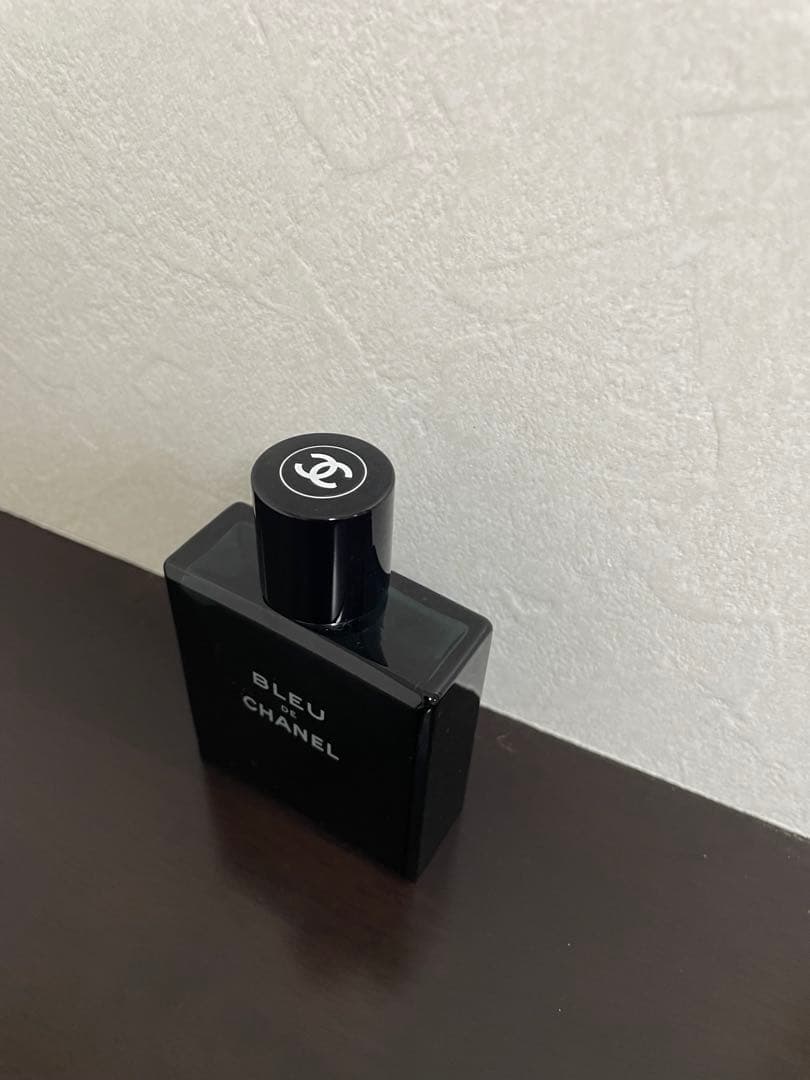 BLEU DE CHANEL オードゥトワレット50ml (ヴァポリザター)