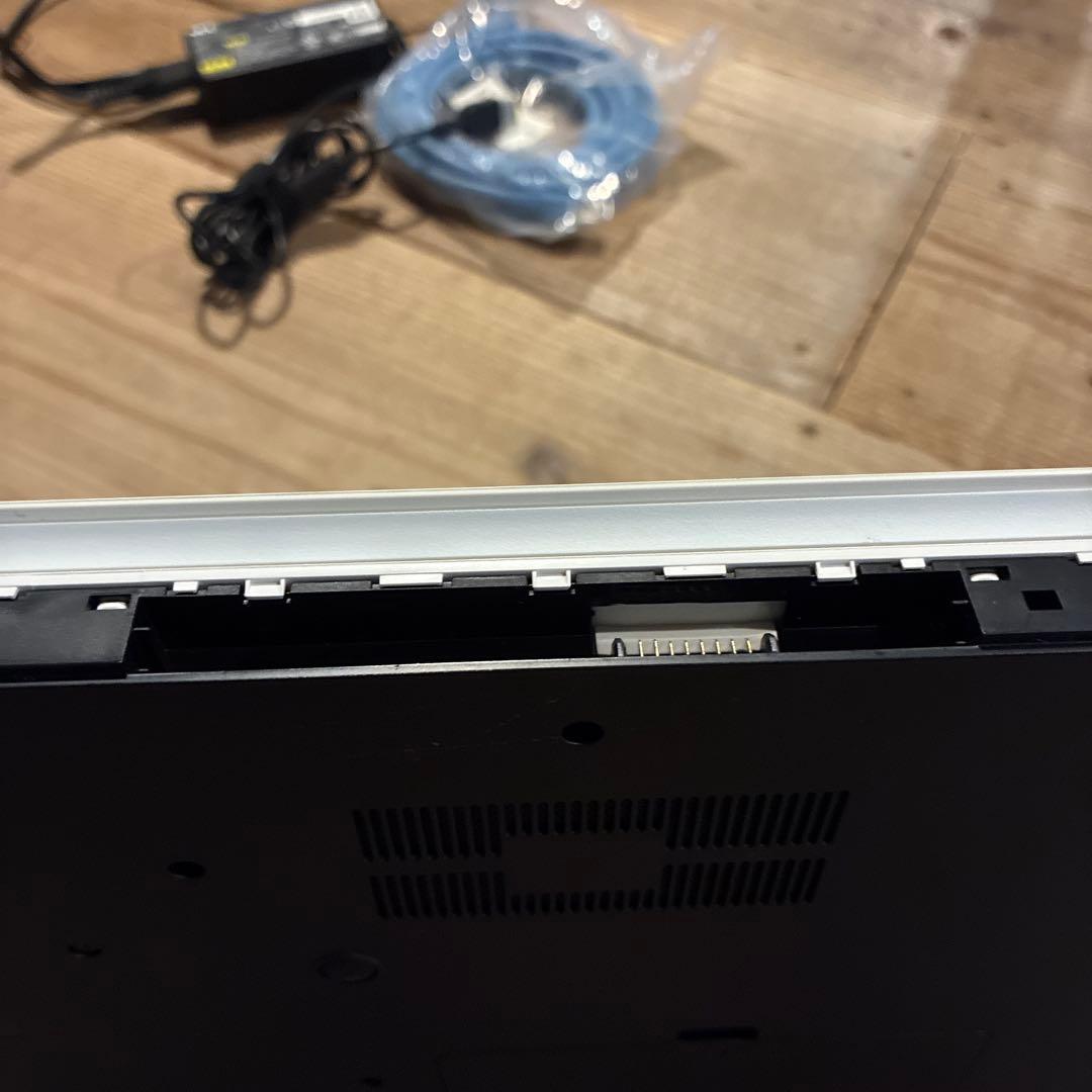 LAVIE ノートPC PC-NS100G2W ホワイト