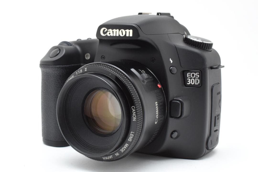【純正レンズセット】キャノン EOS30D＋EF 50mm F1.8 Ⅱカメラ
