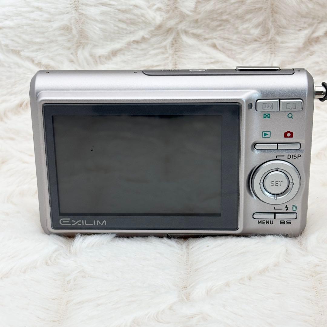 外観美品・動作良好✨ CASIO EXILIM EX-Z75 シルバー