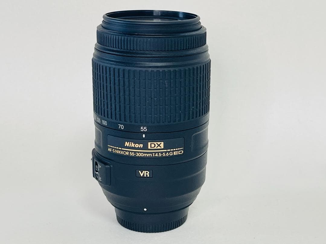☆新同品★ニコン AF-S 55-300mm 4.5-5.6G ED DX VR