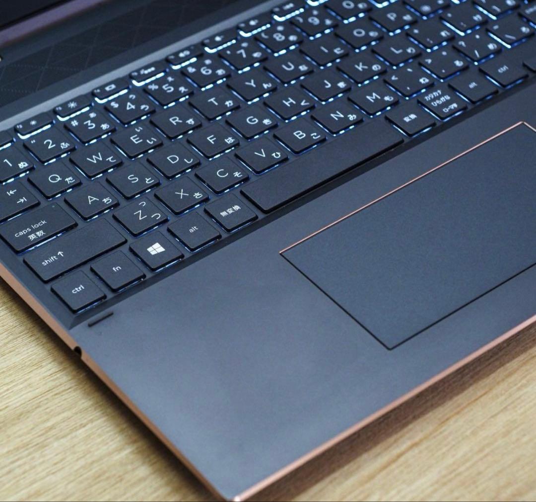 HP Spectre x360、UHD(4K)、GTX 1050 Max-Q