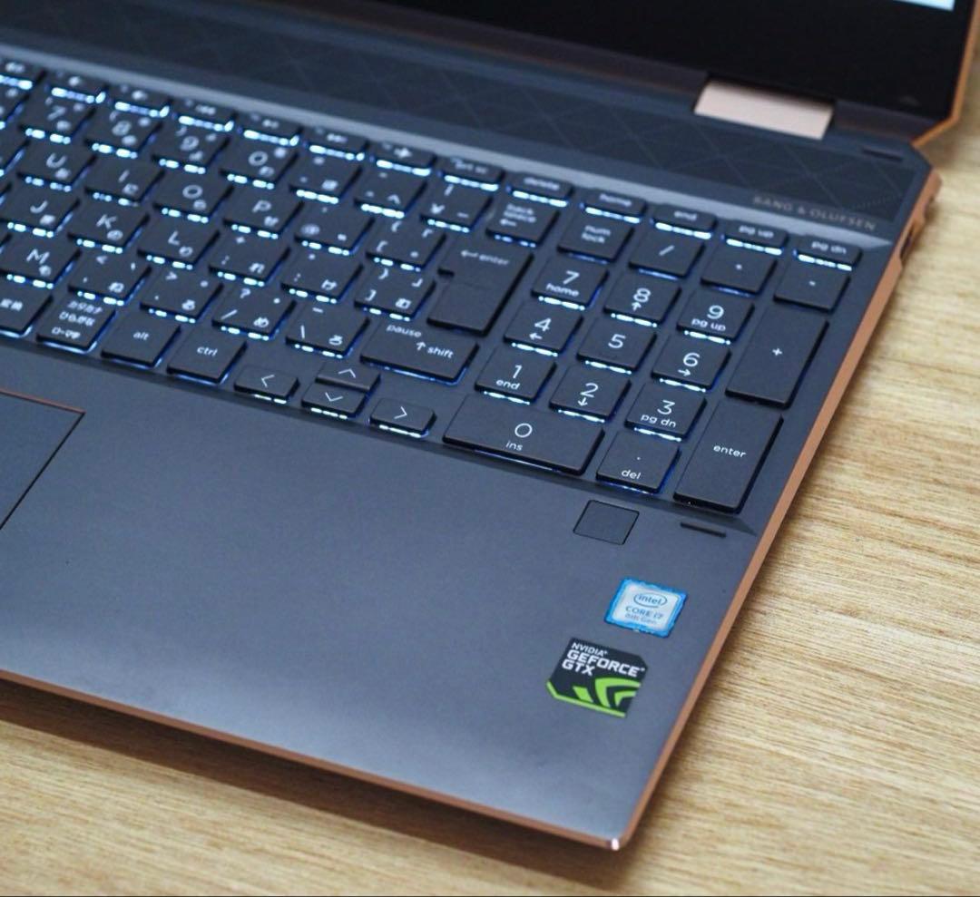 HP Spectre x360、UHD(4K)、GTX 1050 Max-Q