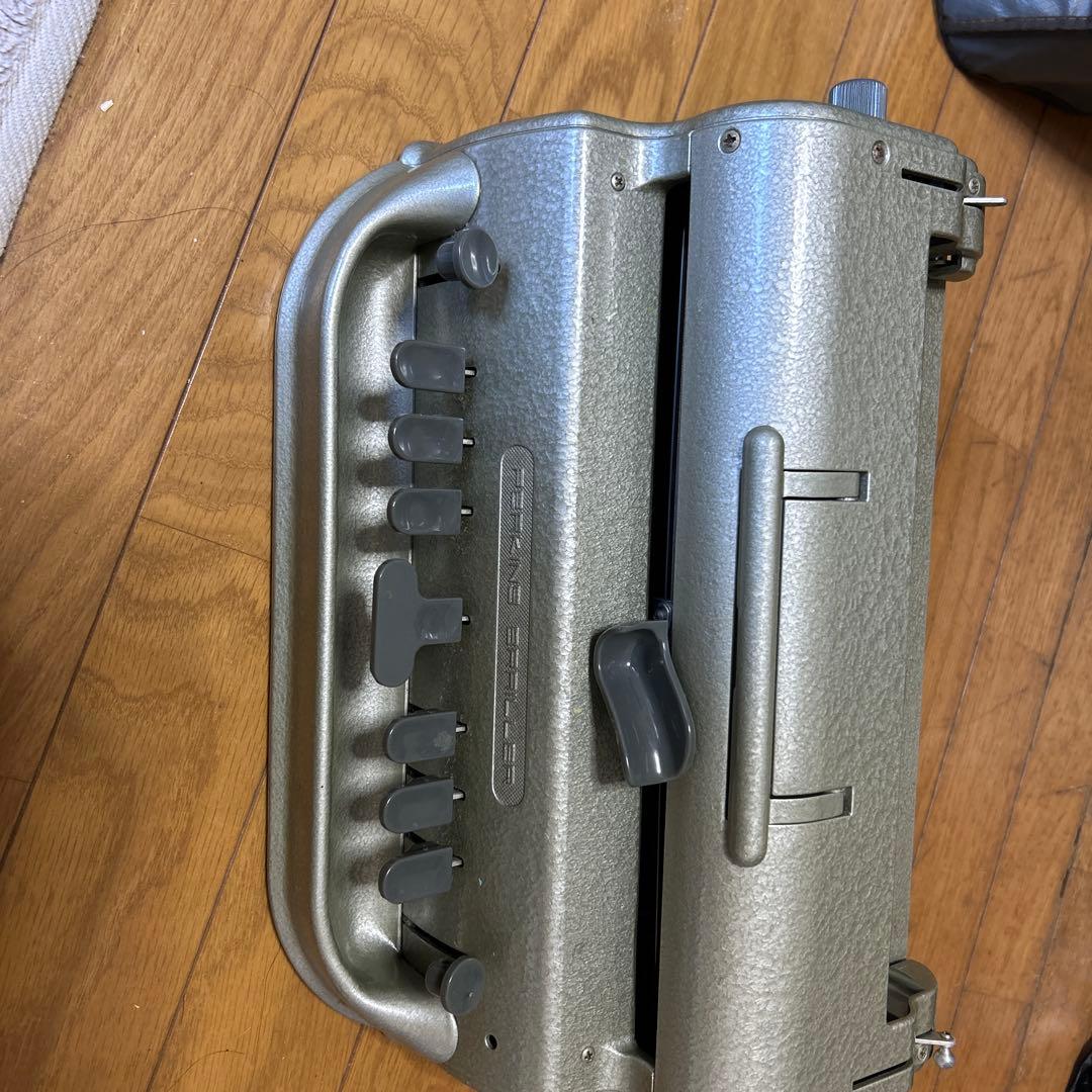 PERKINS Brailler シルバー ケース付き