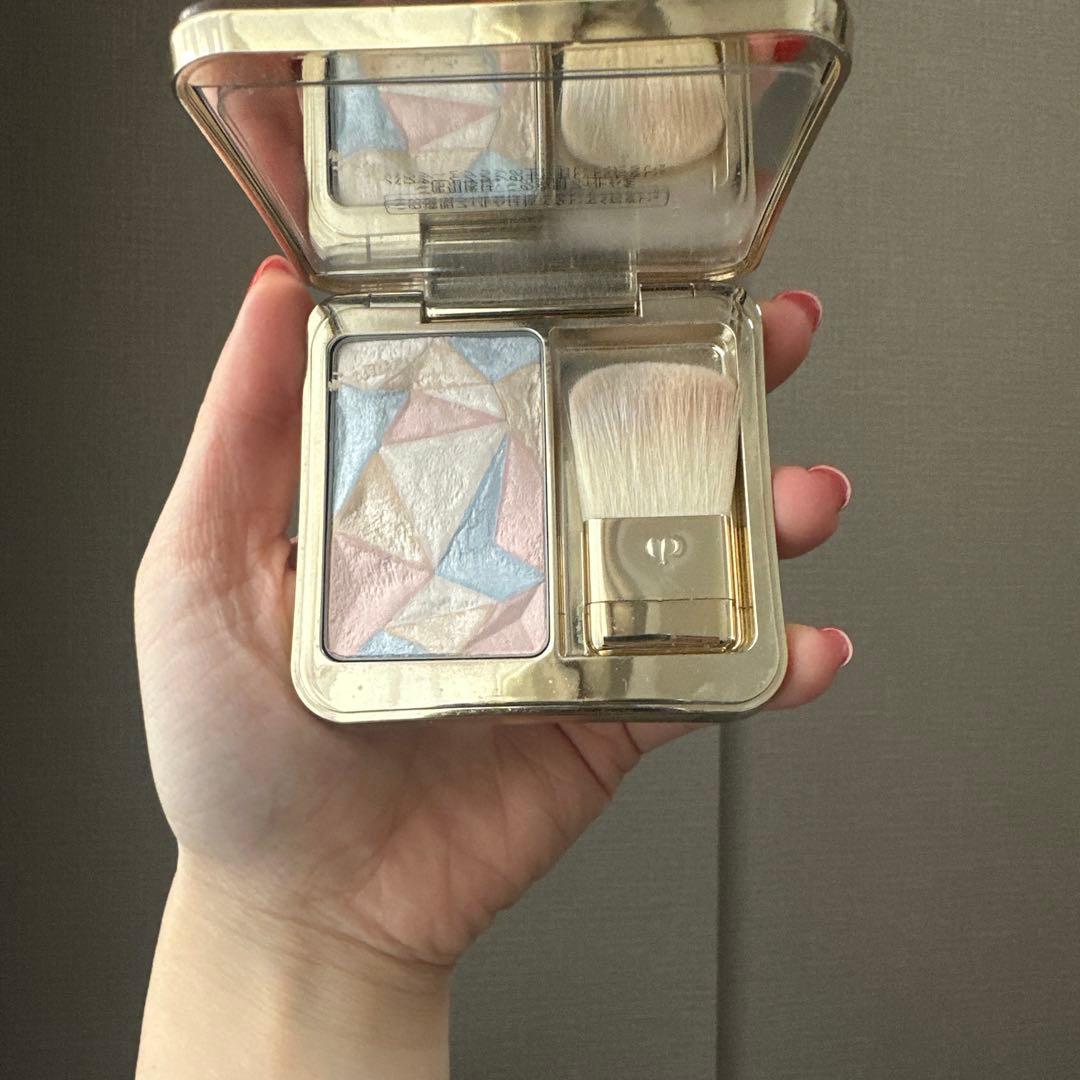 【美品】クレドポーボーテ　ハイライト　#21 Daybreak Shimmer