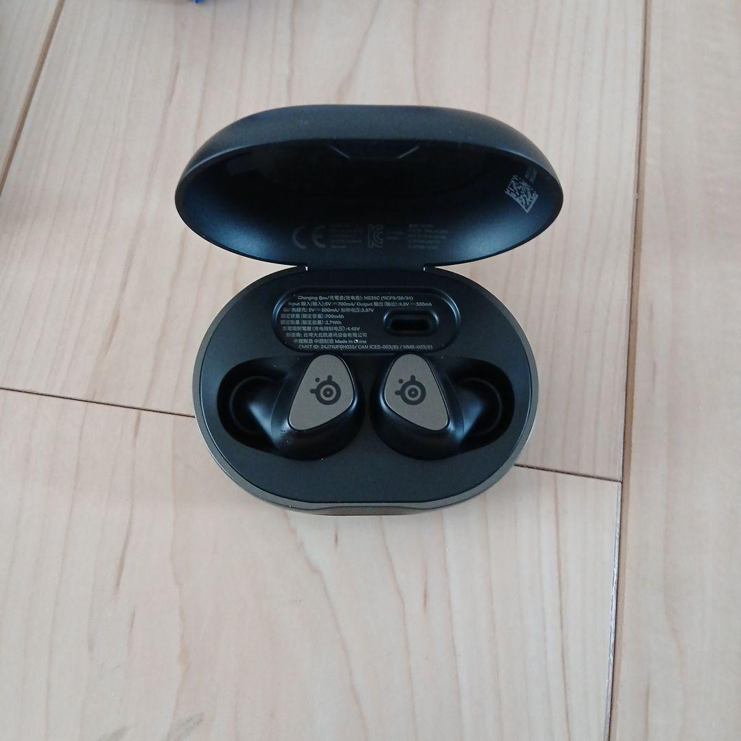 SteelSeries Arctis Gamebuds　イヤホン