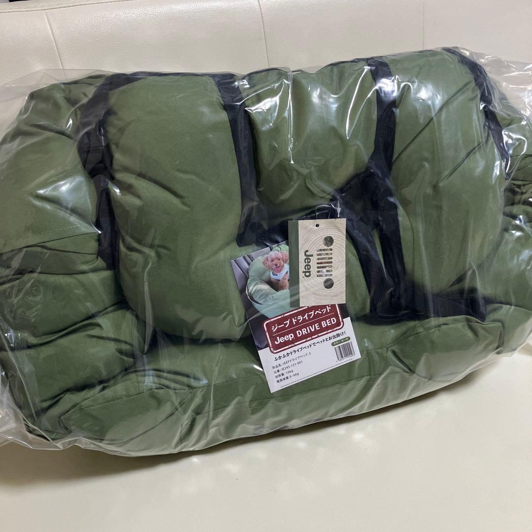 新品未開封　Jeep DRIVE BED 車用ペットベッド