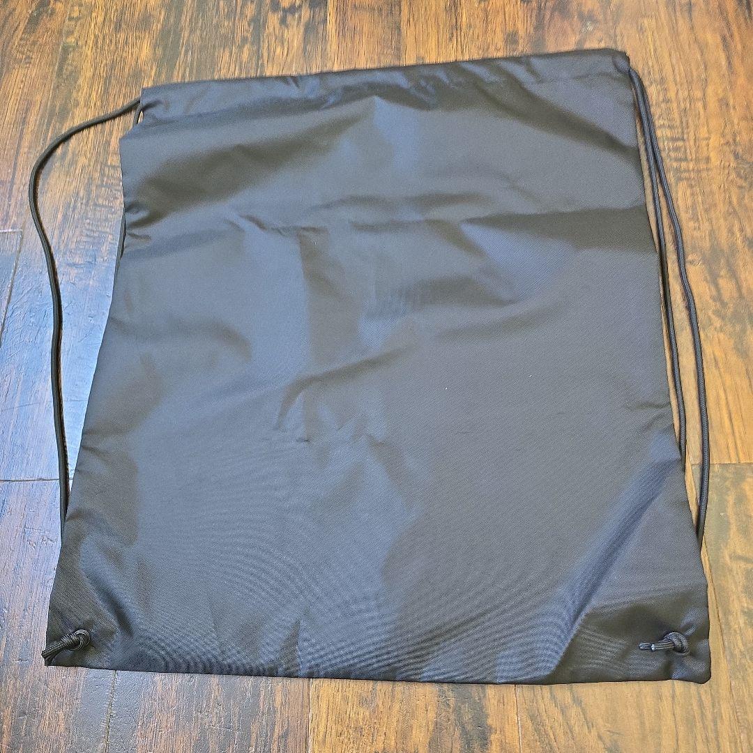 BALENCIAGA　巾着　ナイロン