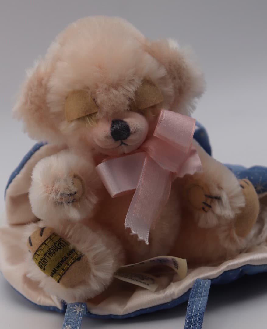 チーキー・ドリームランド 15cm MERRYTHOUGHT 小さなバッグ付き