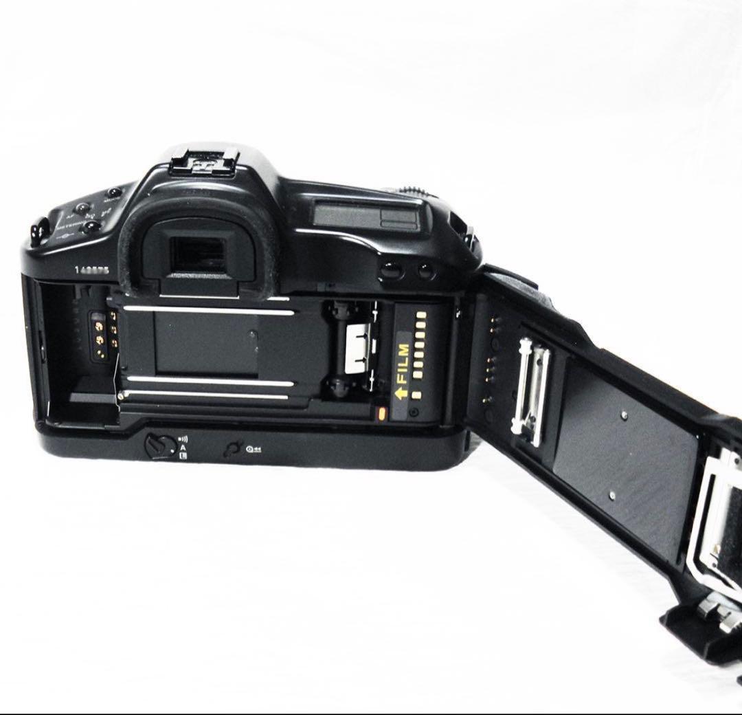 Canon最高峰AF一眼レフカメラ EOS-1レンズ2本付きセット
