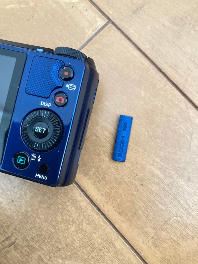 CASIO EXILIM EX-ZR850 コンパクトデジタルカメラ