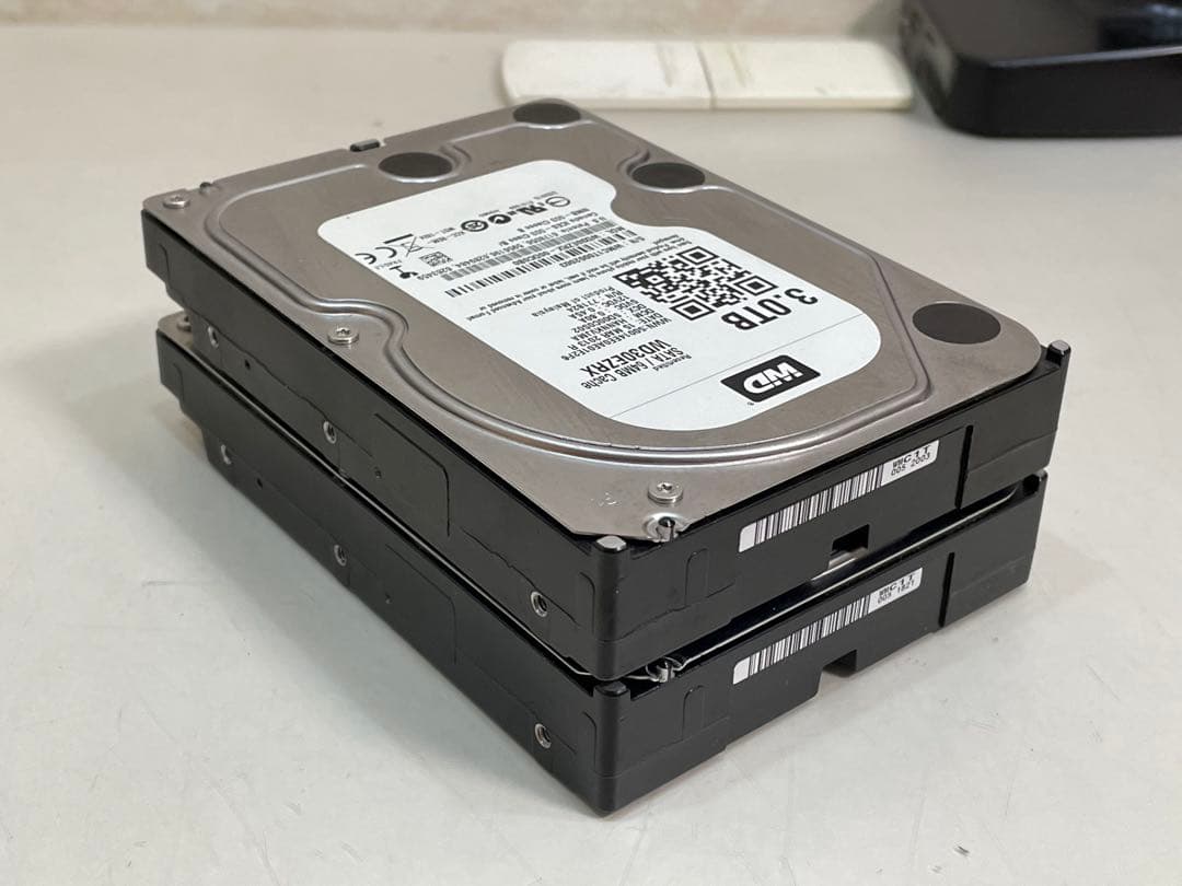 HDD 3.5インチ 容量 3000GB まとめて 2点