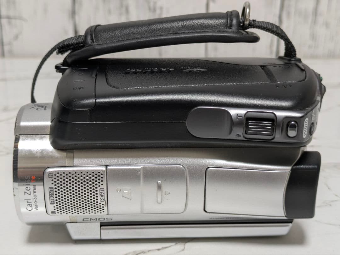 ② SONY　HDR-SR11