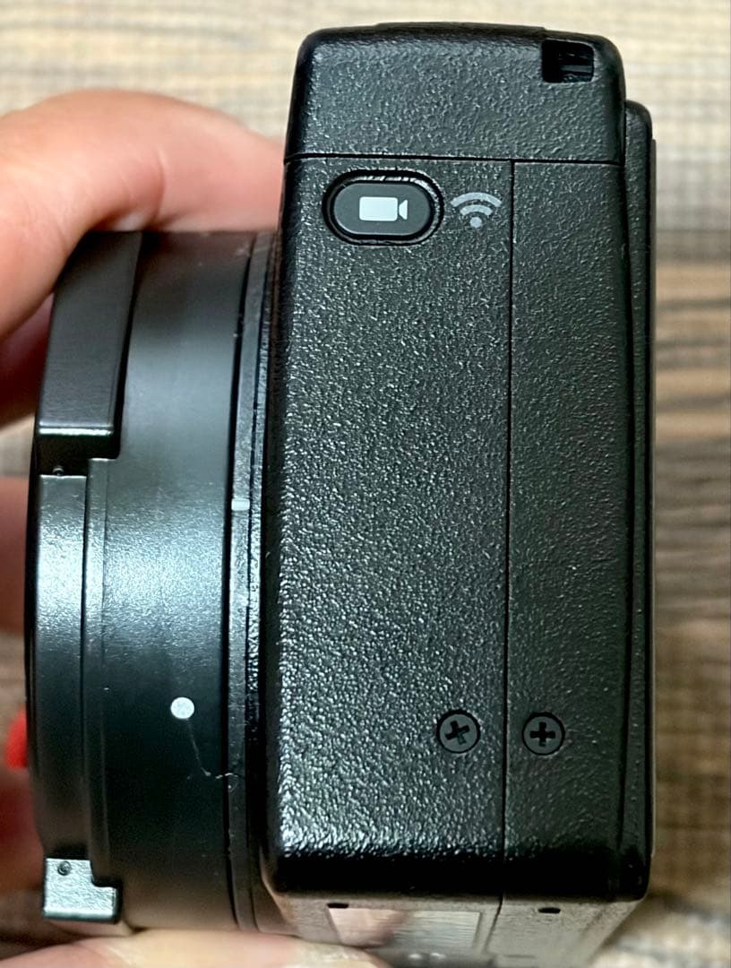 RICOH GR 3 X 保護フィルター、予備バッテリー、自動開閉キャップ付