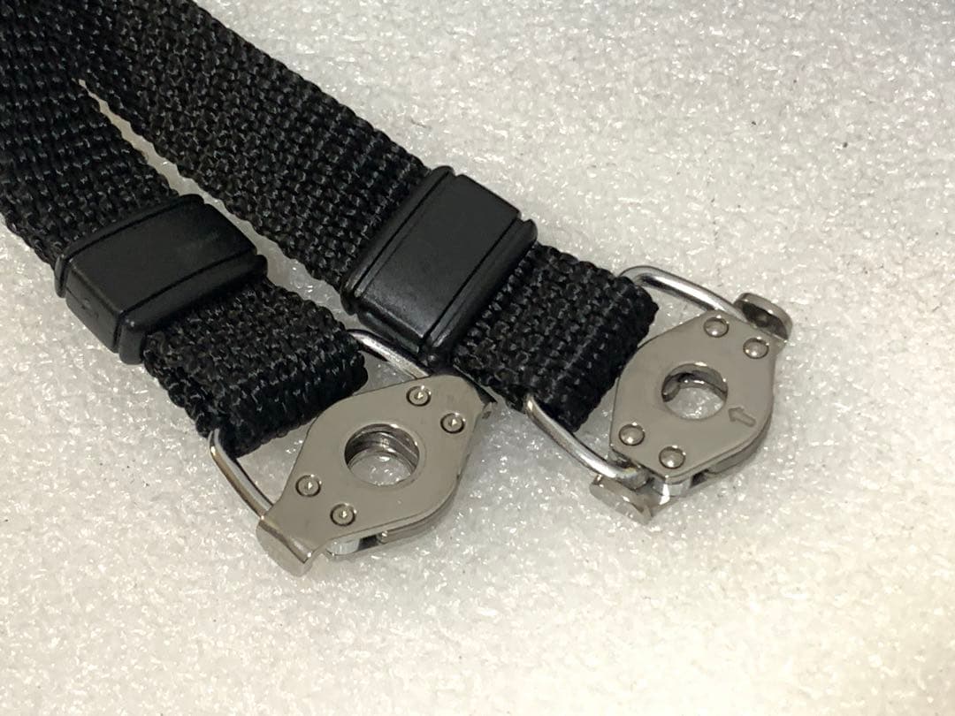 PENTAX 67 645用　刺繍タイプ　金具付きストラップ