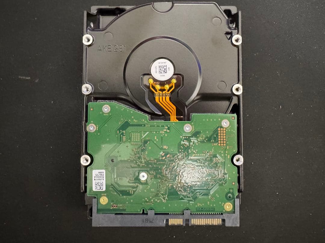 HGST DESKSTAR NAS用HDD 4TB 7200RPM
