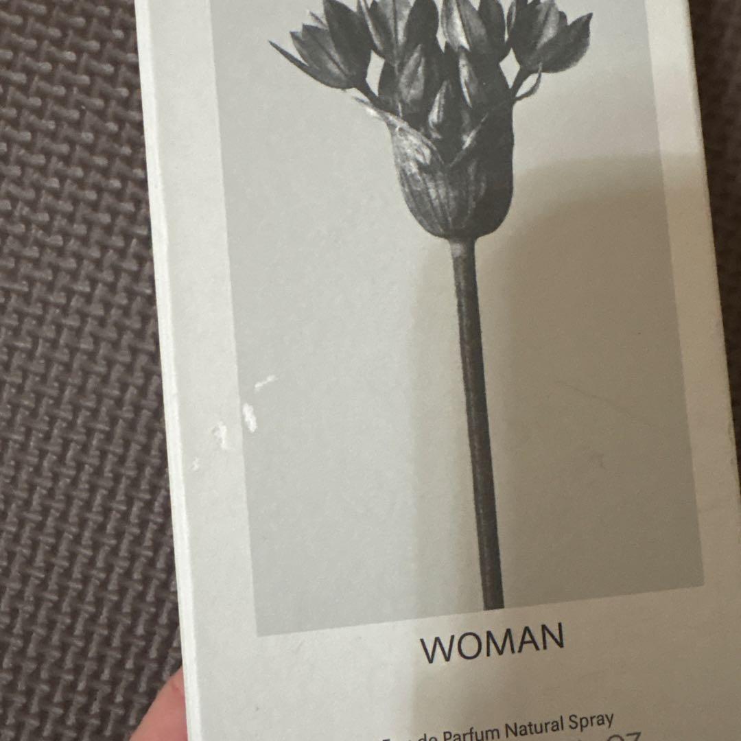LOEWE 香水 woman 001 100ml 残量9.9割 未使用に近い