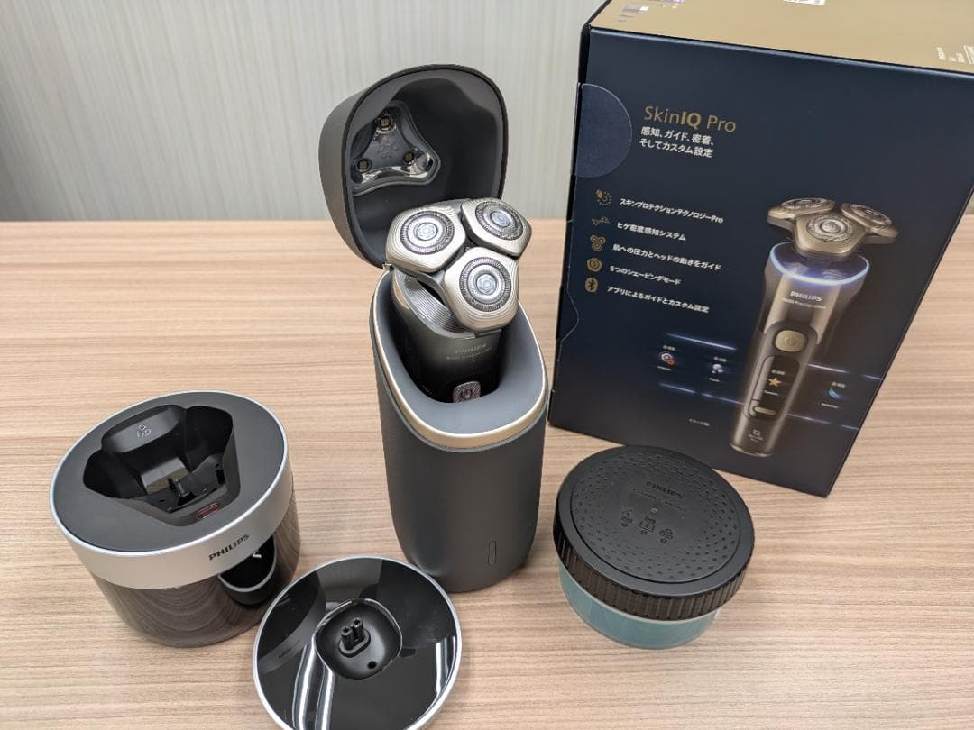 PHILIPS 9000 Prestige Ultra シェーバー
