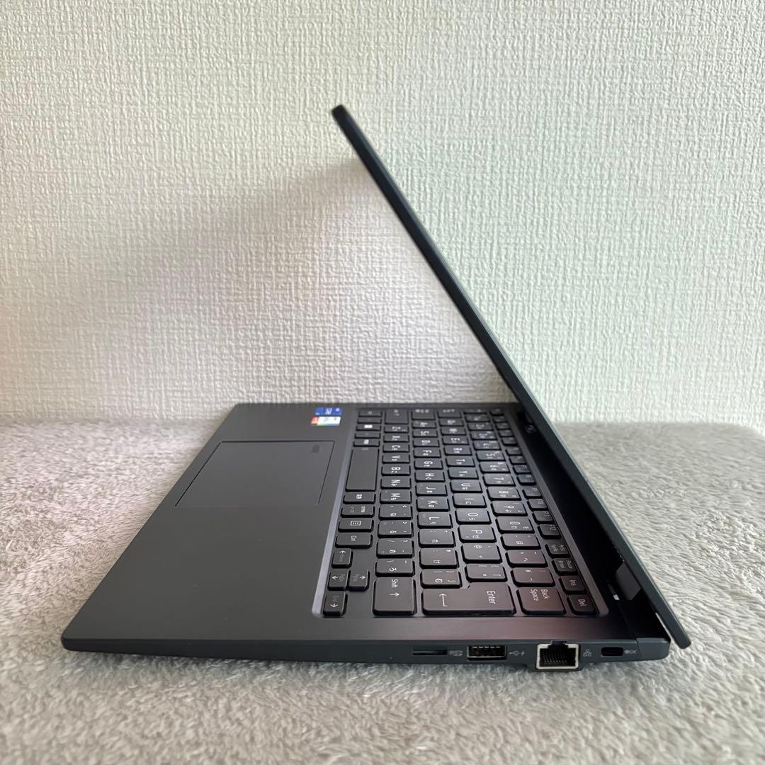 超美品DYNABOOK G83 HU 11世代 i5超軽型ノートPC 512