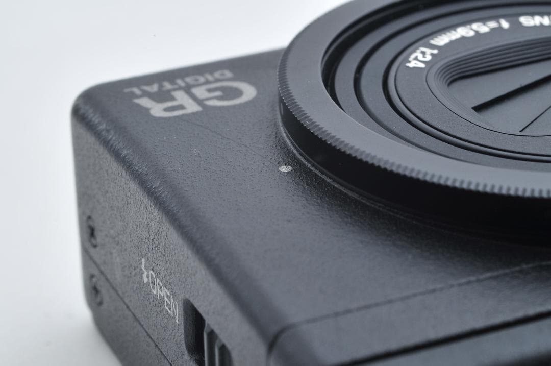 ■新品級■ リコー RICOH GR DIGITALⅡ≪シャッター1600回≫
